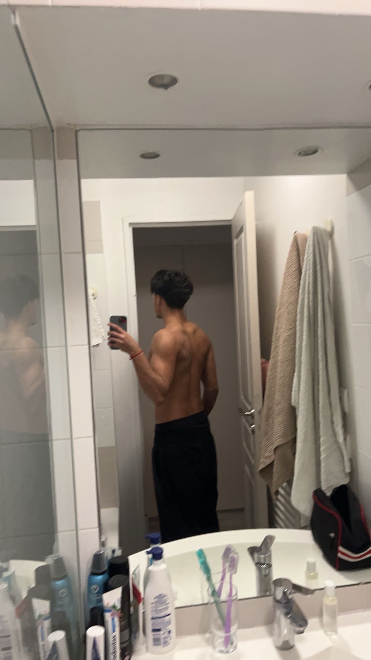 Perfil de Scotty, 19 años, escort trans en Bornos