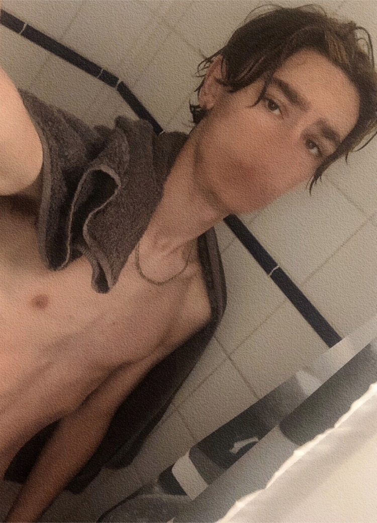 Perfil de Ilyasse, 19 años, escort trans en Laxe