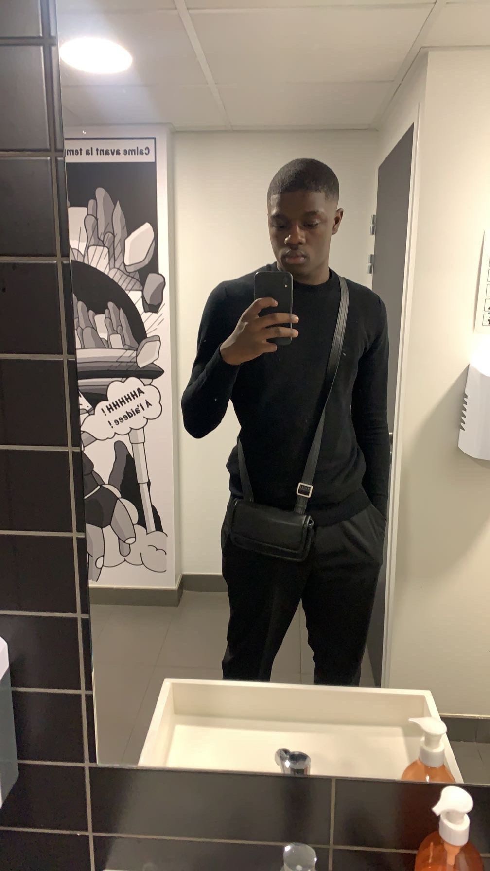 Perfil de Youssoufa, 20 años, escort trans en Errezil