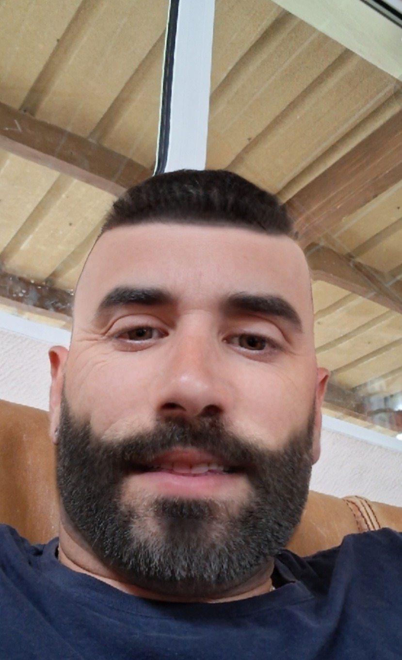 Perfil de Dixon, 40 años, escort trans en Brime de Urz