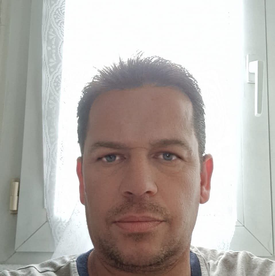 Perfil de Assan, 50 años, escort trans en Benferri
