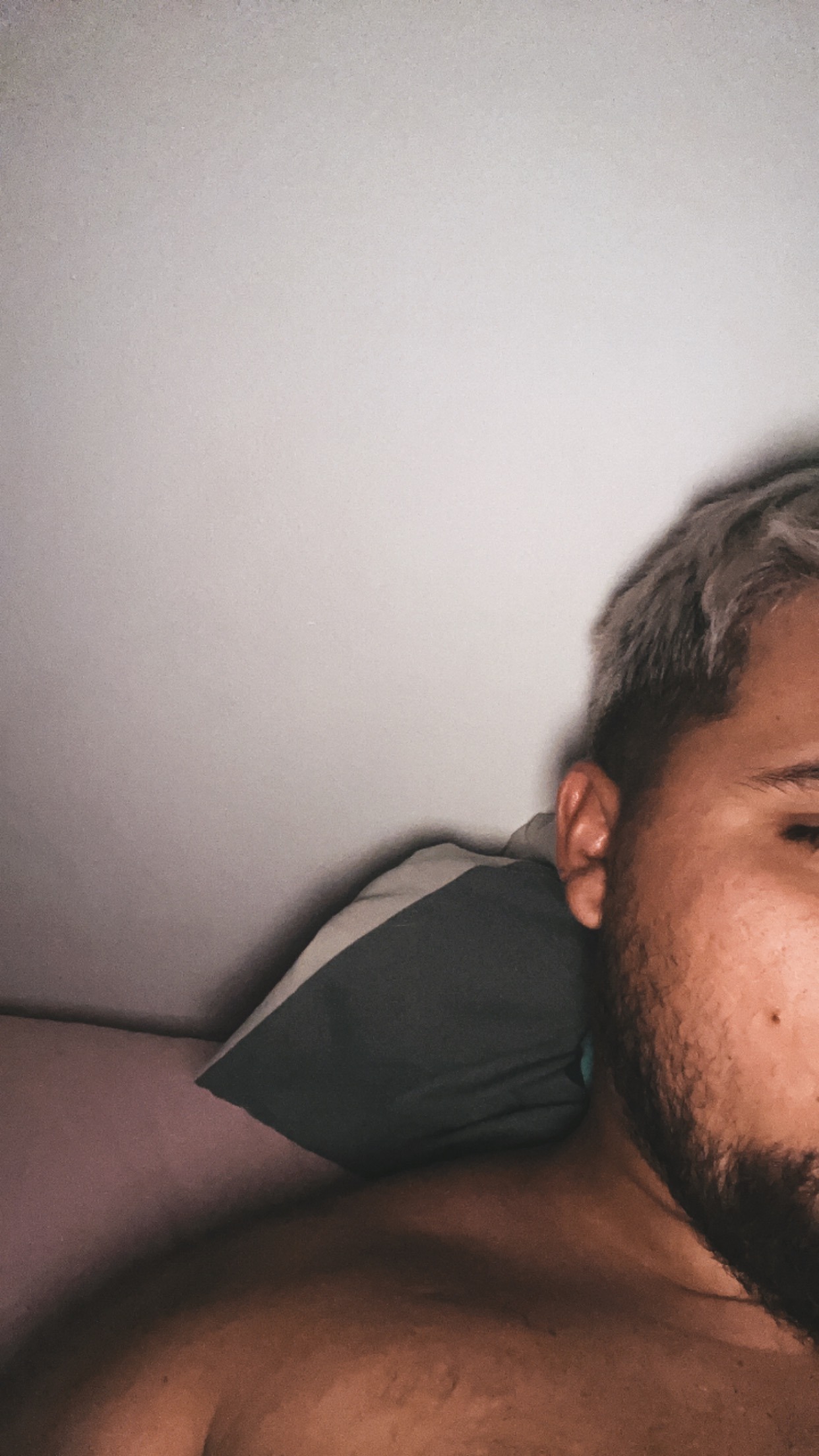 Perfil de Binyamine, 23 años, escort trans en Lepe