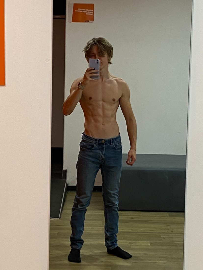 Perfil de Killiam, 21 años, escort trans en Laxe