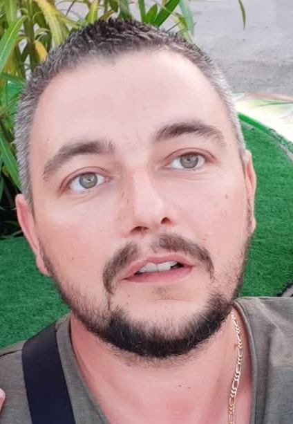 Perfil de Irchad, 42 años, escort trans en Zarra