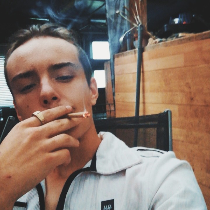 Perfil de Fayssal, 20 años, escort trans en Ahillones
