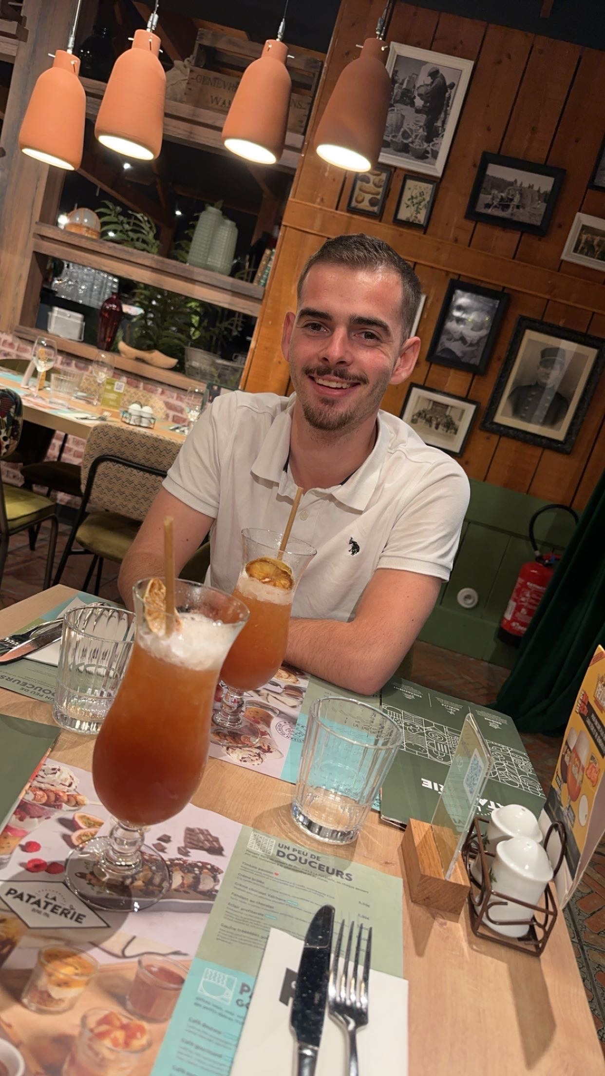 Perfil de Aubin, 23 años, escort trans en Bercimuel
