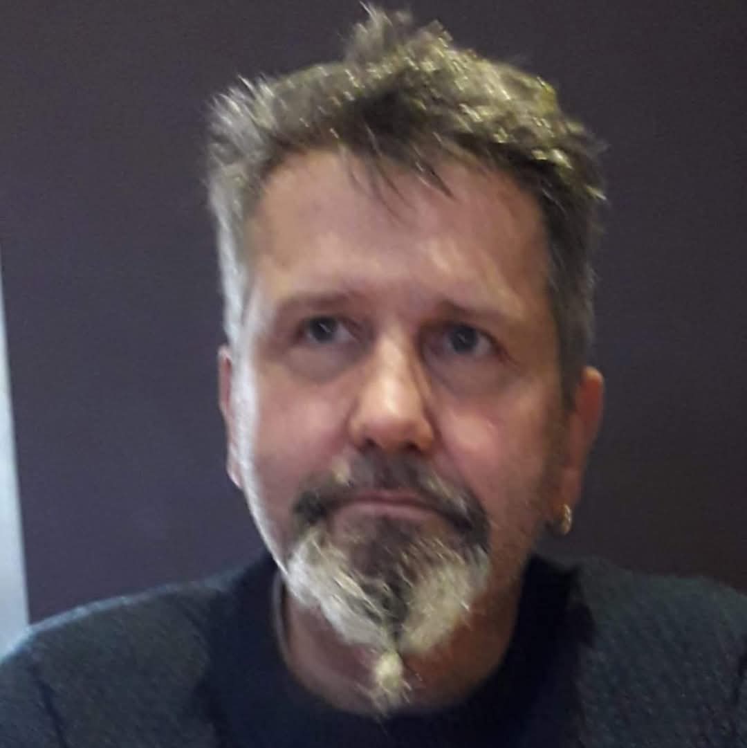 Perfil de Cenzo, 55 años, escort trans en Feria