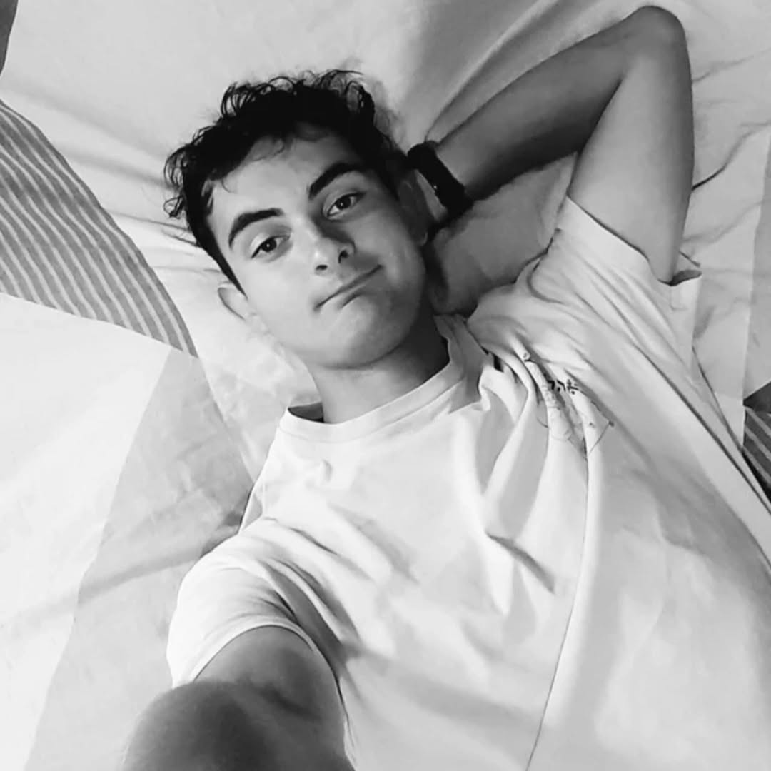 Perfil de Acil, 19 años, escort trans en Dima
