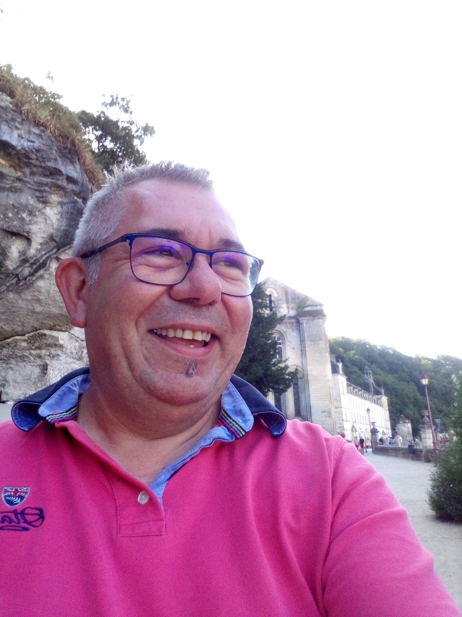 Perfil de Youri, 55 años, escort trans en Comillas