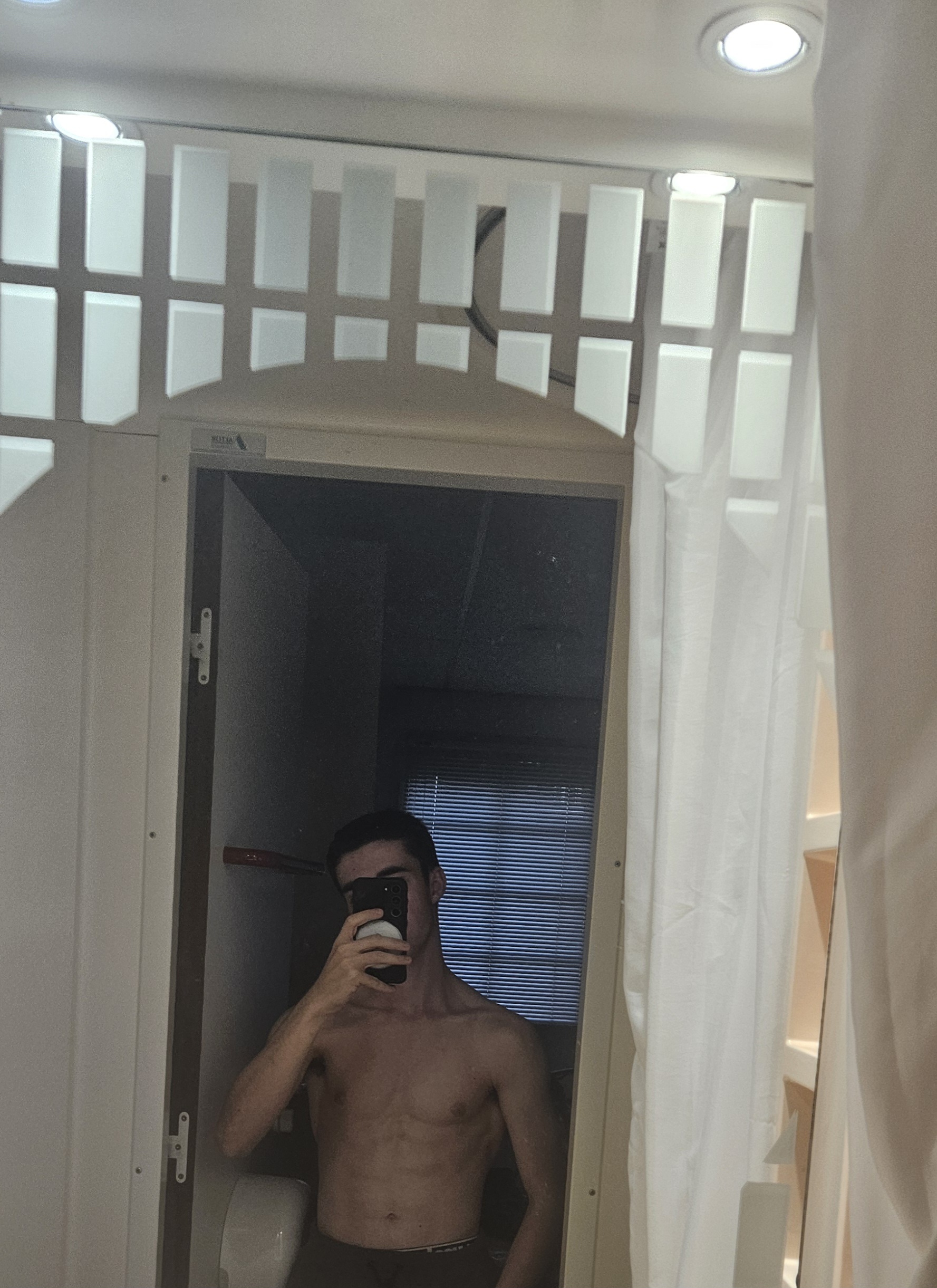 Perfil de Dakota, 21 años, escort trans en Buitrago
