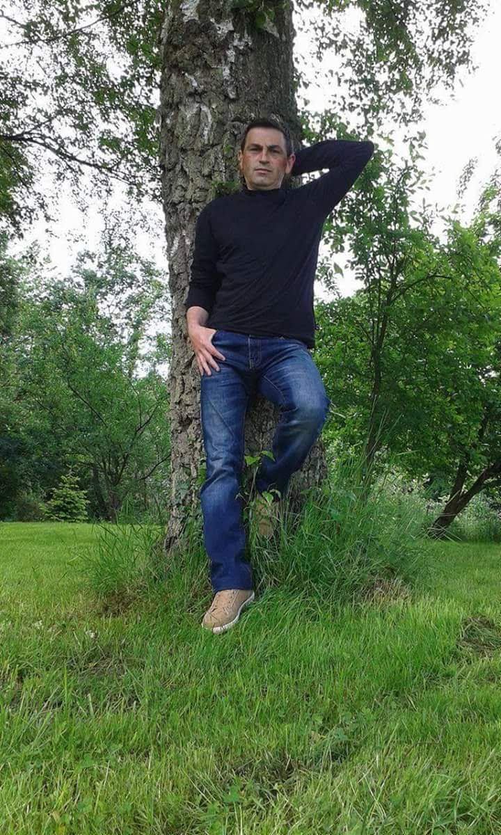 Perfil de Elliott, 41 años, escort trans en Bezas