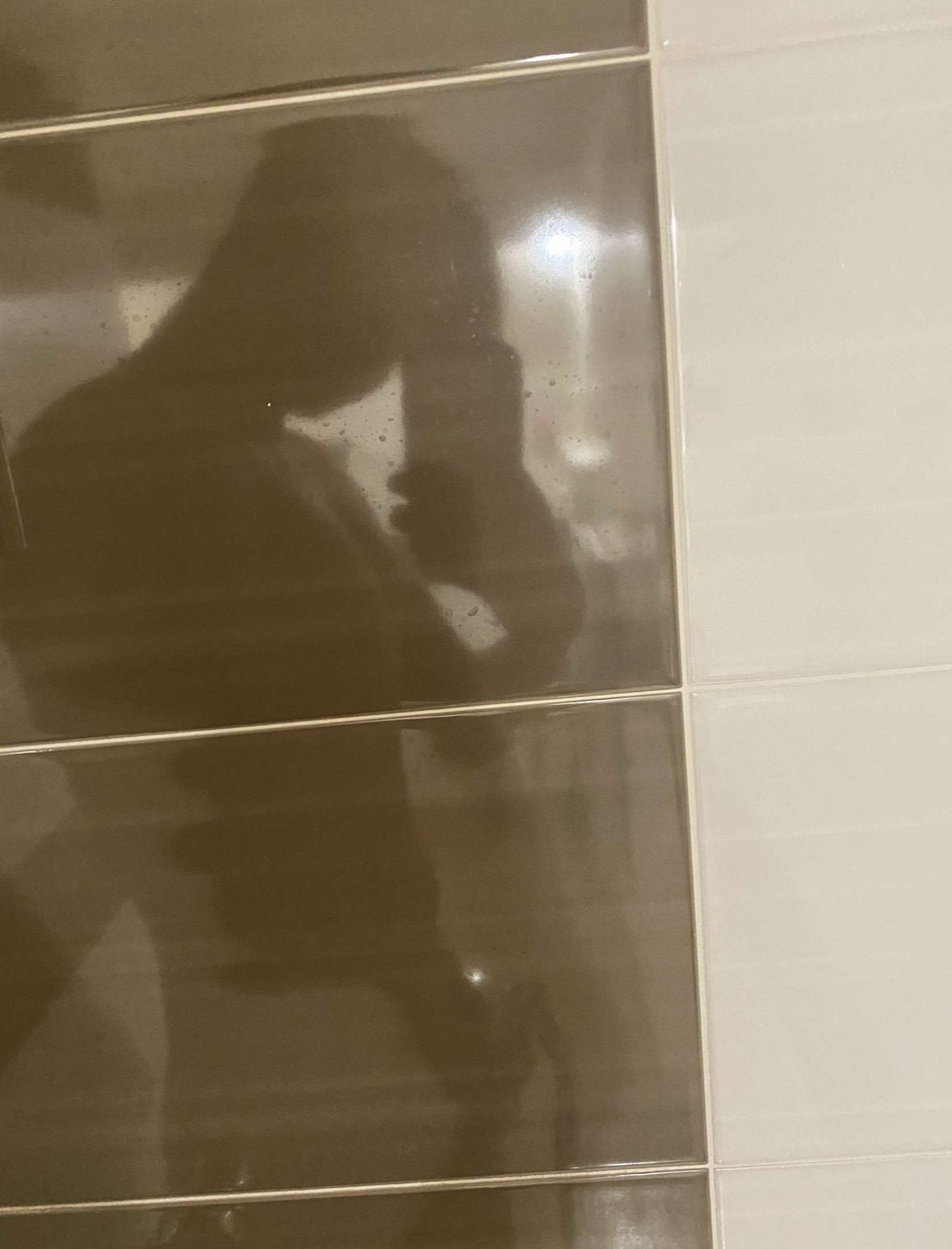Perfil de Moadh, 23 años, escort trans en Tírig