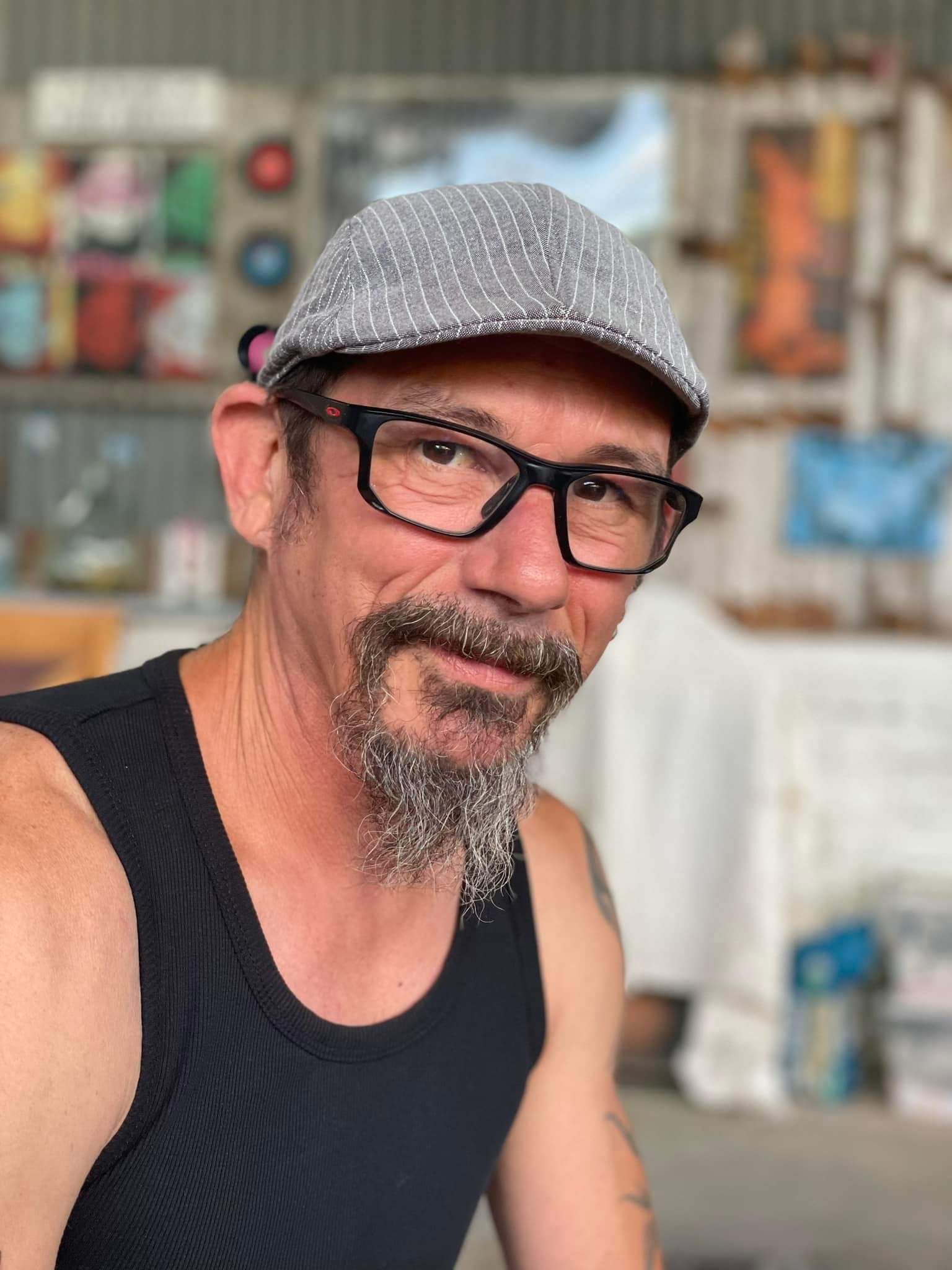 Perfil de Hessam, 51 años, escort trans en Ayllón