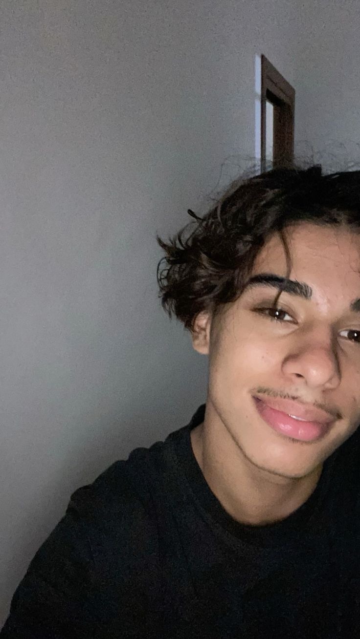 Perfil de Raffaello, 19 años, escort trans en Berge