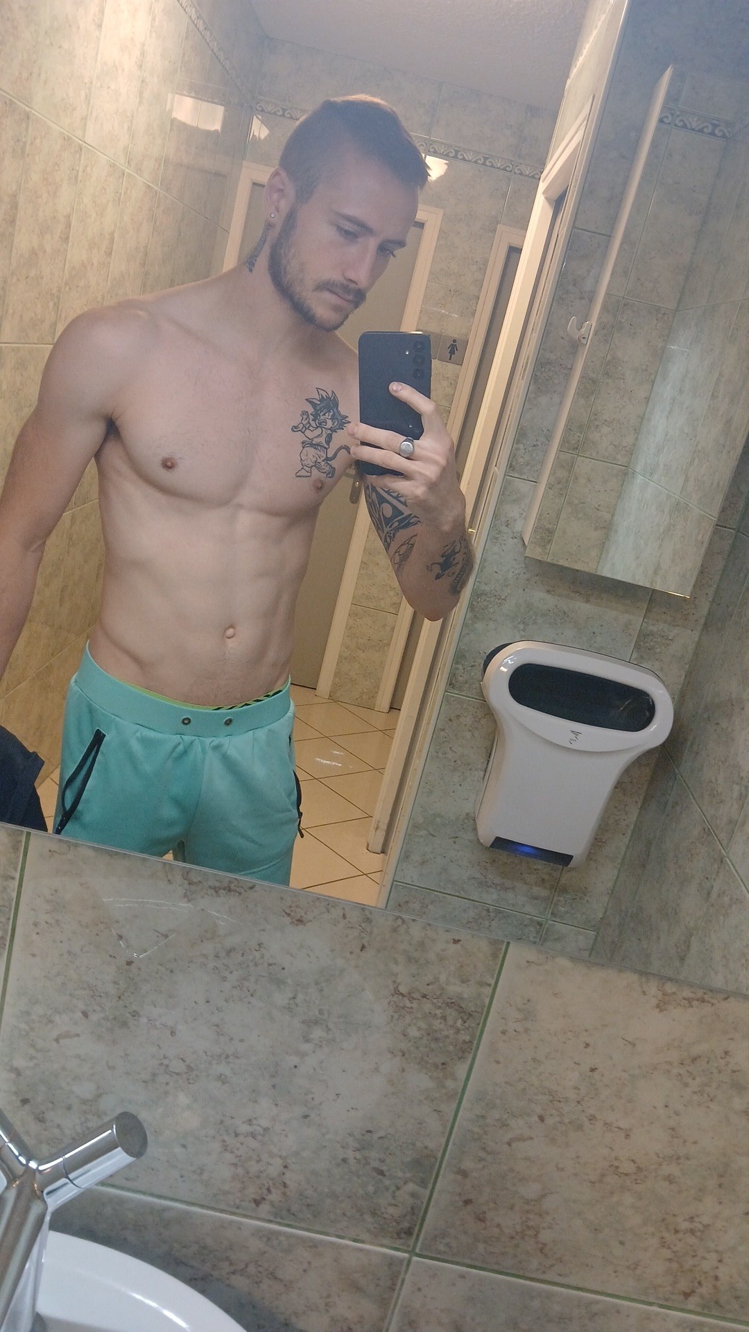 Perfil de Illias, 26 años, escort trans en Vall d'Uixó, la