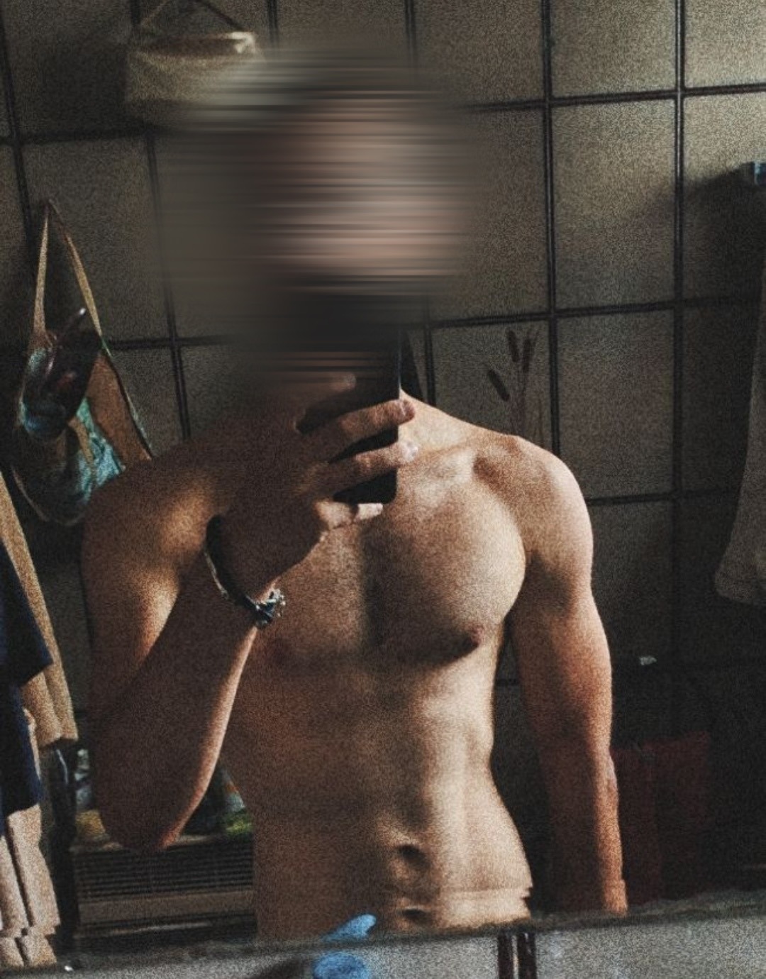 Perfil de Abdelrahmen, 25 años, escort trans en Culleredo