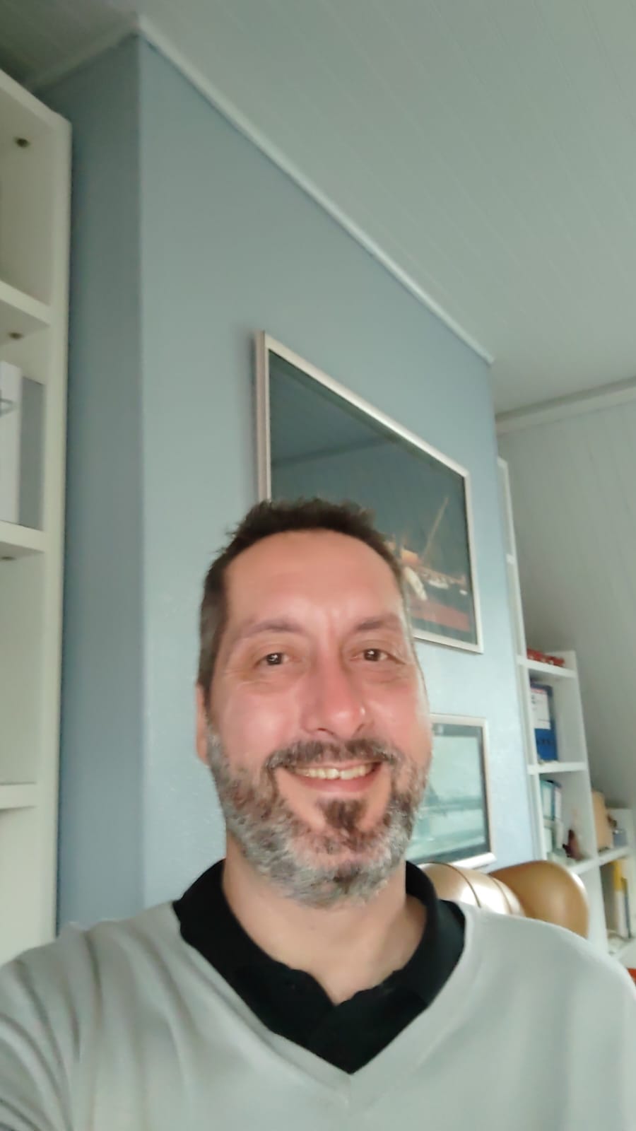 Perfil de Skender, 50 años, escort trans en Ogassa